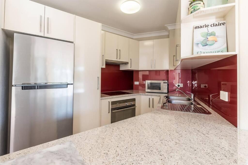 Tranquil Escape - Koala Hotspot - 2 Bed 2 Bath Apt Spectacular Sea Views Soldiers Point Exterior foto